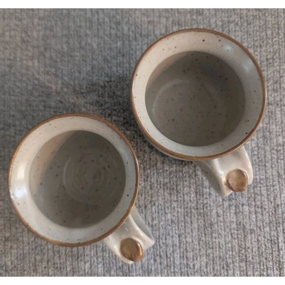 Pair of Wheat Themed Stoneware 200ml Capacity Cups/Mini Mugs, Signed "BFW", EUC - Picture 3 of 6